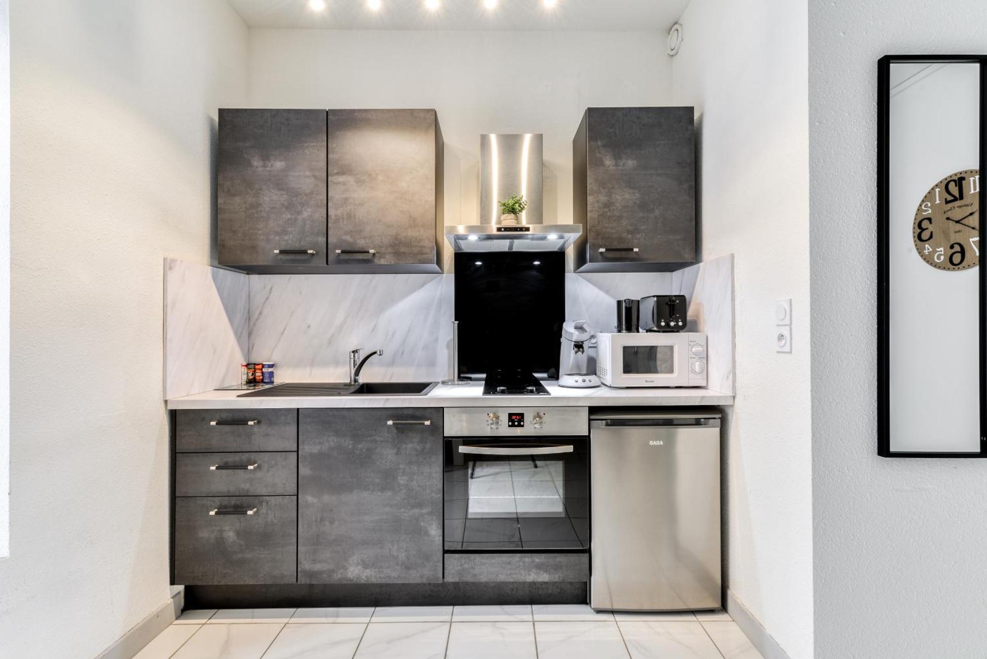 Le Jacques - Proche Centre - Rdc - Netflix Apartment Каркасон Екстериор снимка